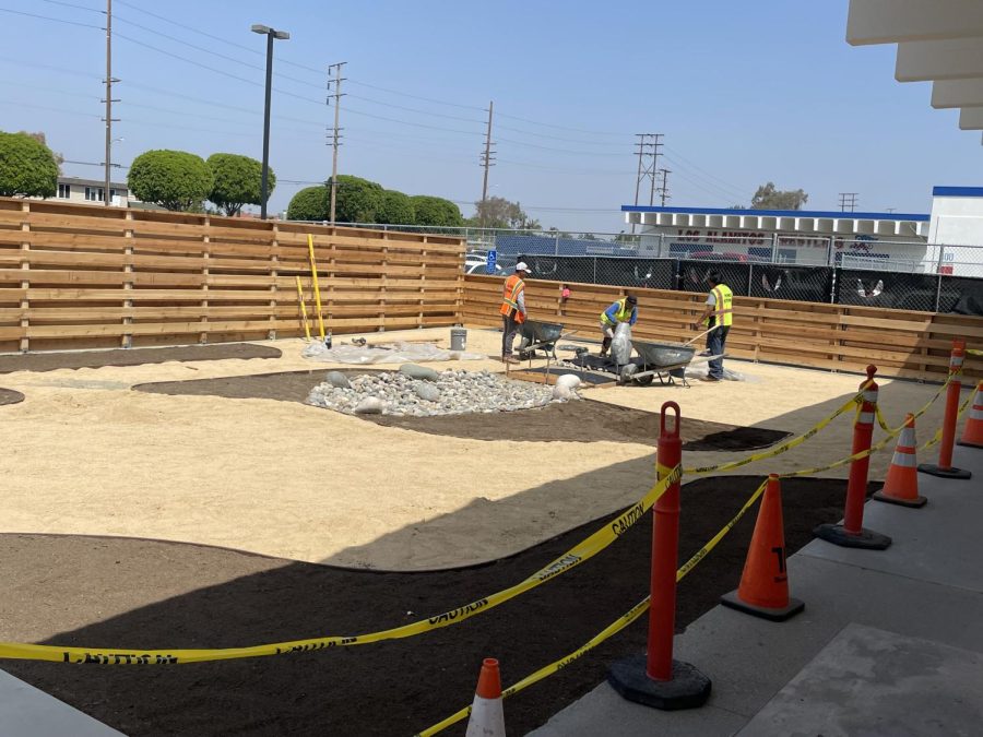 A picture of the garden area under construction outside the wellness center (Jonas Corliss)