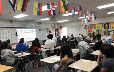 Freshman Emma Voigt's Spanish 1 class is full with 39 students and two teachers. 