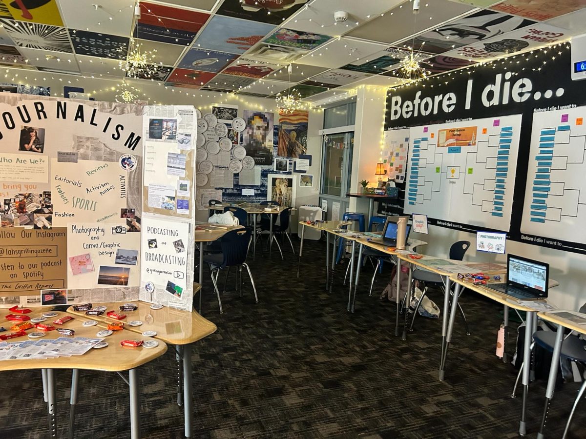 The Journalism class housed an impressive display where staff writers explained about the class to the incoming freshmen walking through.