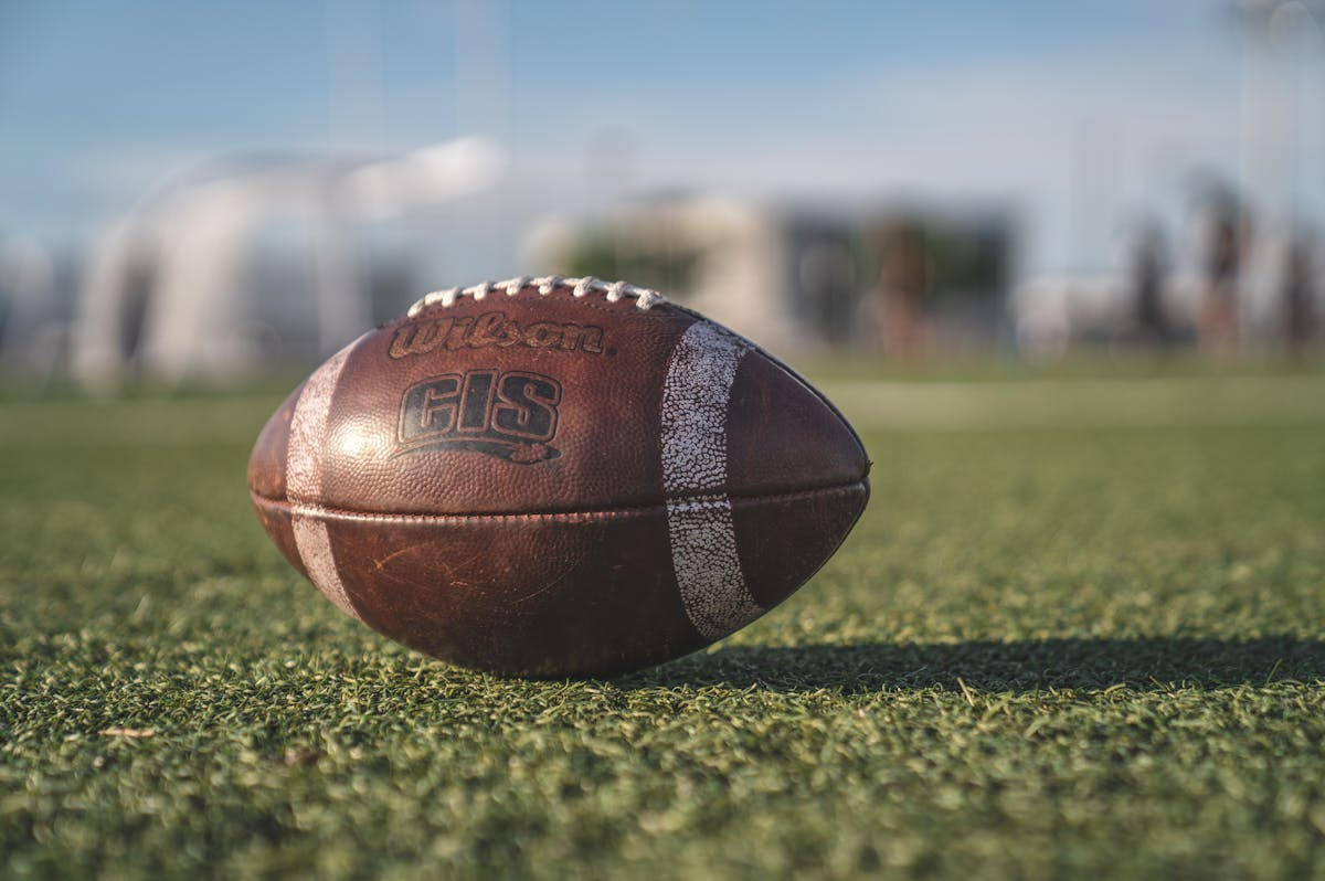 Fantasy Football rises once again during the fall season. (Photo courtesy of Jean-daniel Francoeur, Pexels)