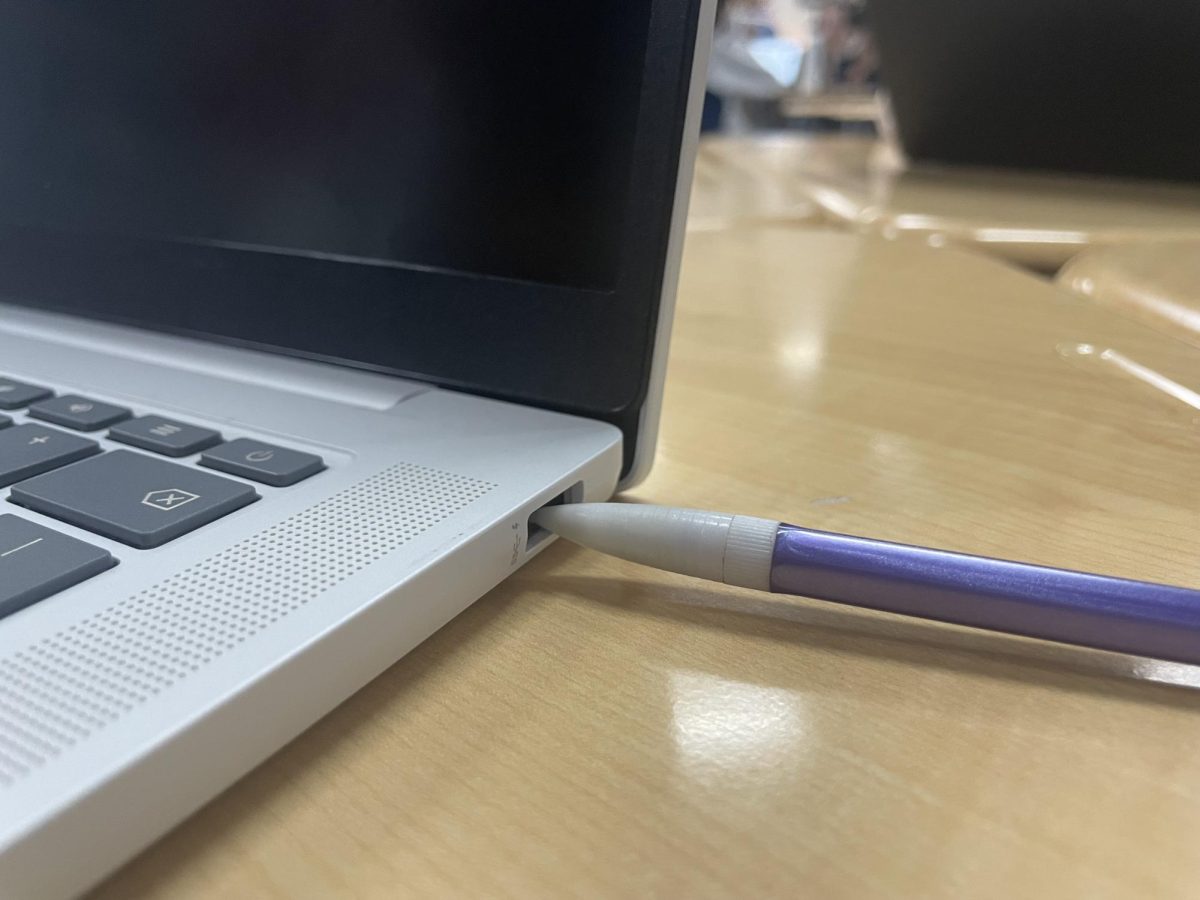 Lead from mechanical pencils can be placed into chromebooks to start a fire