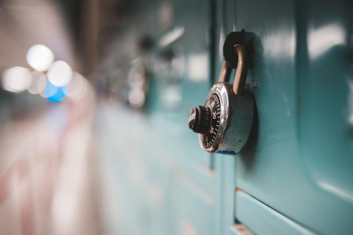 Evergreen High School closes for the remainder of the week. (Photo courtesy of Eric Mclean via Unsplash)
