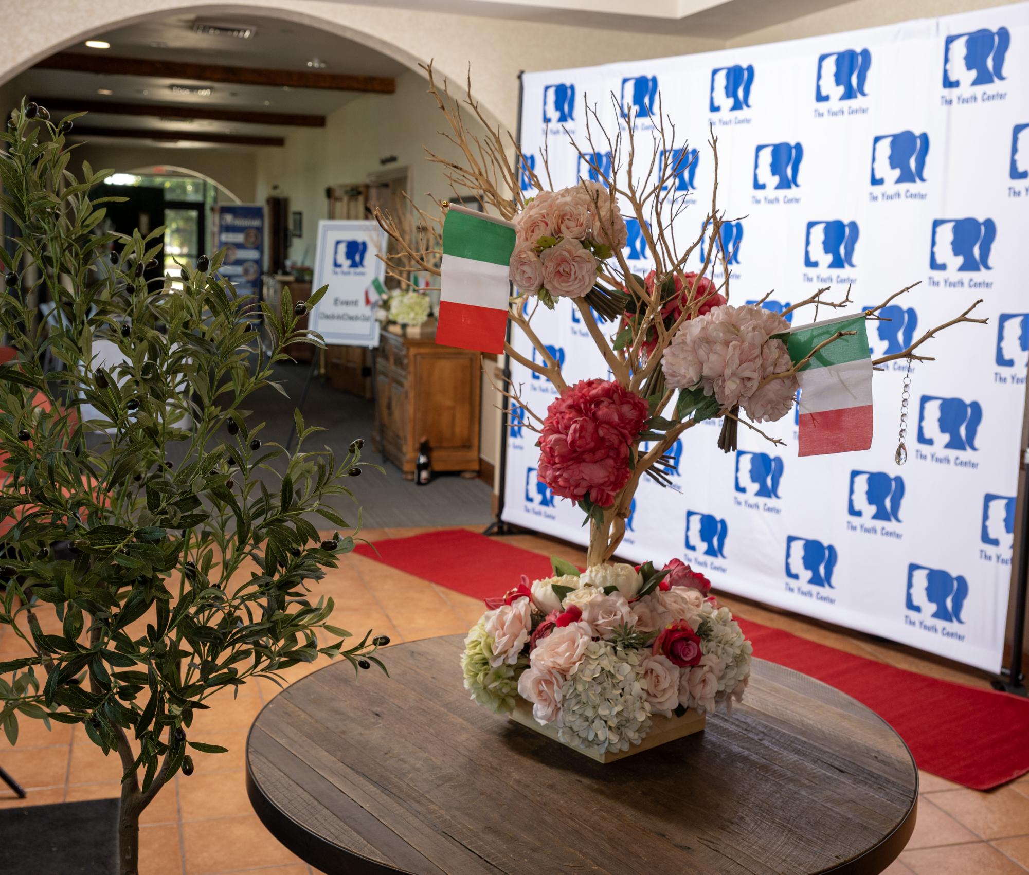 The Crystal Hearts Ball brought together the joy in the community (Photo courtesy of Tim De Shazer).