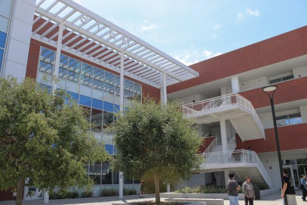  The Los Alamitos High School Science, Technology, Engineering and Mathematics building, featuring the problem-prone elevator.
